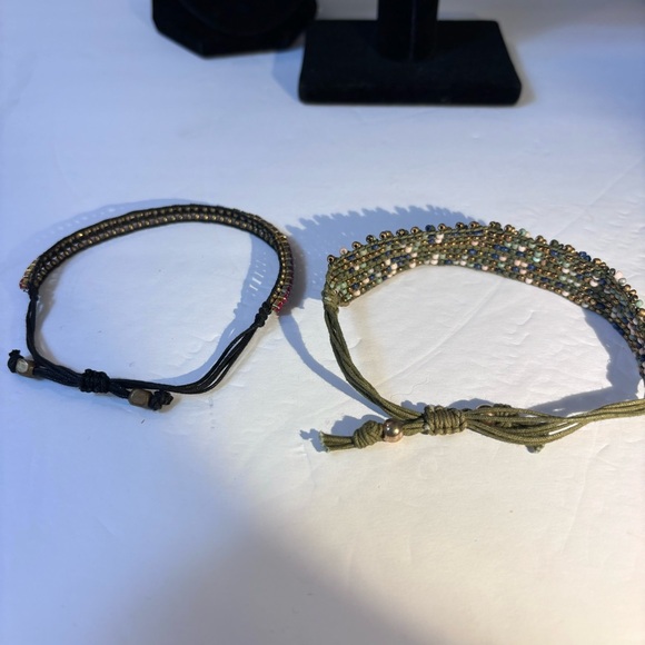 Vintage Sliding Knot Bracelets Set of 2 Adjustable Sizing - Picture 8 of 9